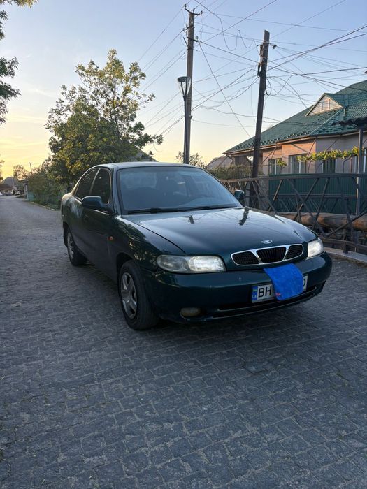 Daewoo nubira 1998