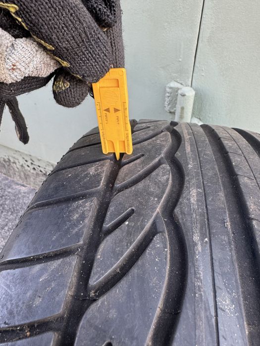 Dunlop SP Sport 235/50R18 5,5-6мм диски Rondell  R18 0029