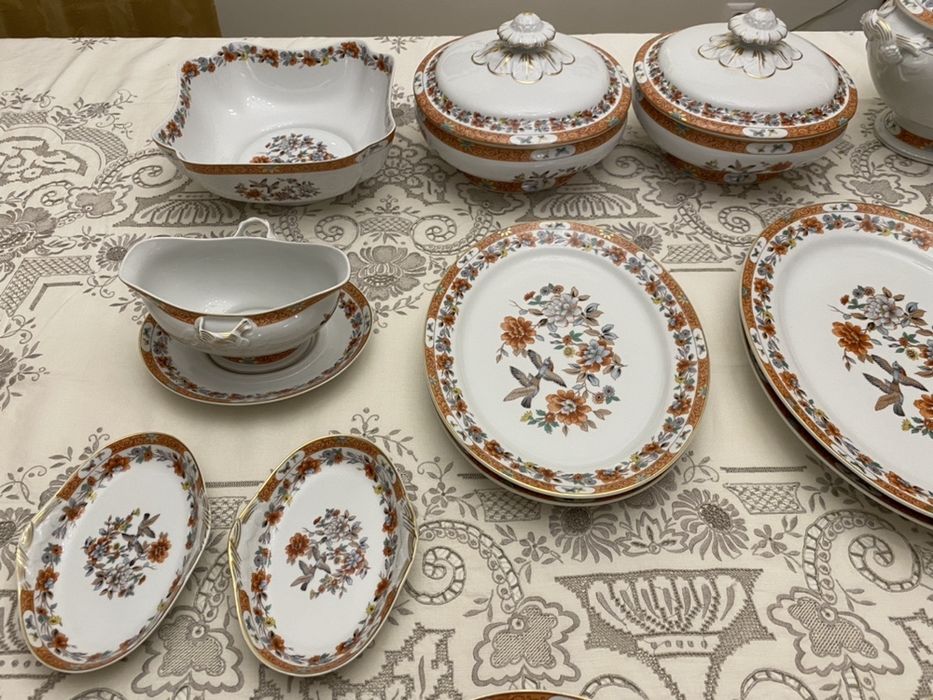 Serviço Completo Jantar Magnólia - Vista Alegre ( Anos 70/80 )