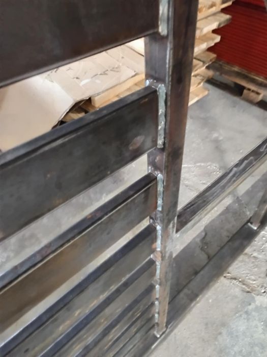 Bramy, ogrodzenia, furtki