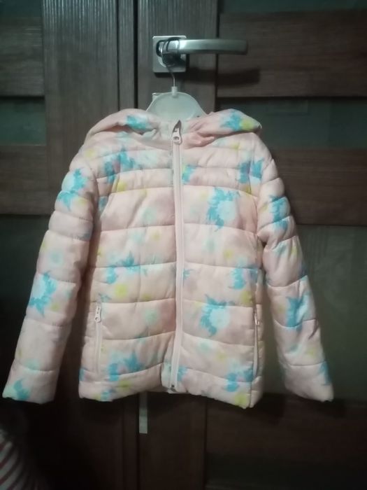 Куртка для дівчинки