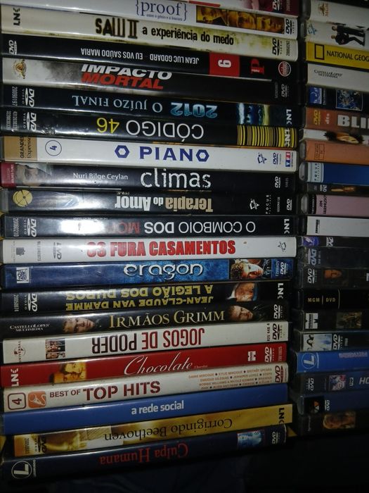 Conjunto 80 DVd filmes diverso 50 €