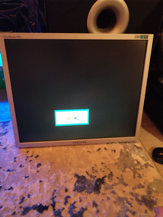 Монитор Samsung 940n