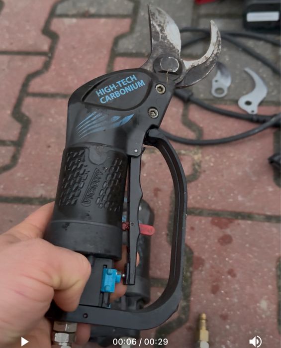 Sekator pneumatyczny campagnola victory włoski sekatory elektryczne