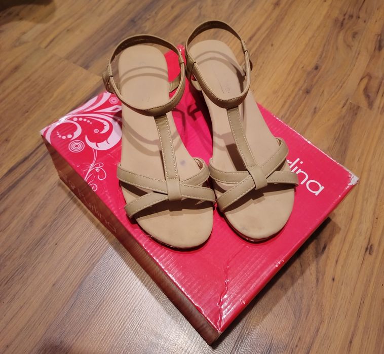 Sandałki marki Jo&Joe