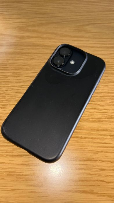 IPhone 16 preto
