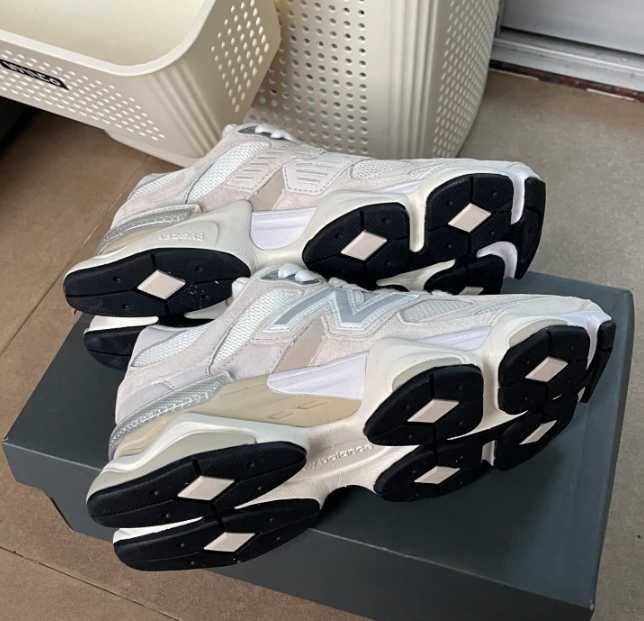 New Balance 9060 White Grey R.39.5
