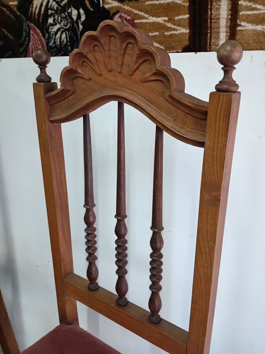 Cadeiras de quarto em madeira maciça , tecido em veludo lavável, exemp