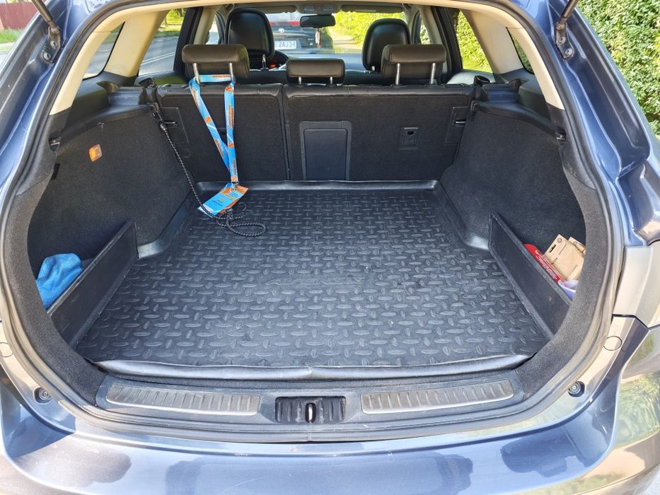 Toyota Avensis 2014 1.8  LPG automatic