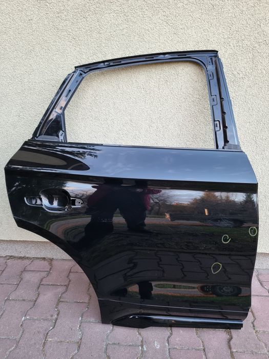 Audi Q5 sportback 80a 80f дверка задня права 20- В НАЯВНОСТІ