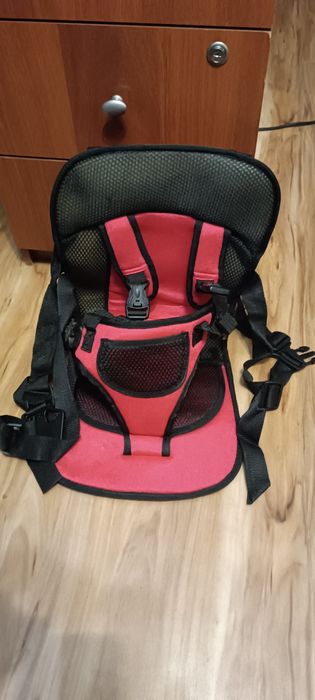 Детское автокресло новое
