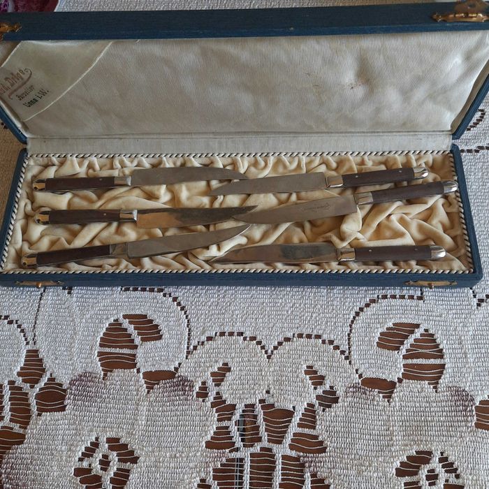 Komplet nożyków do owoców