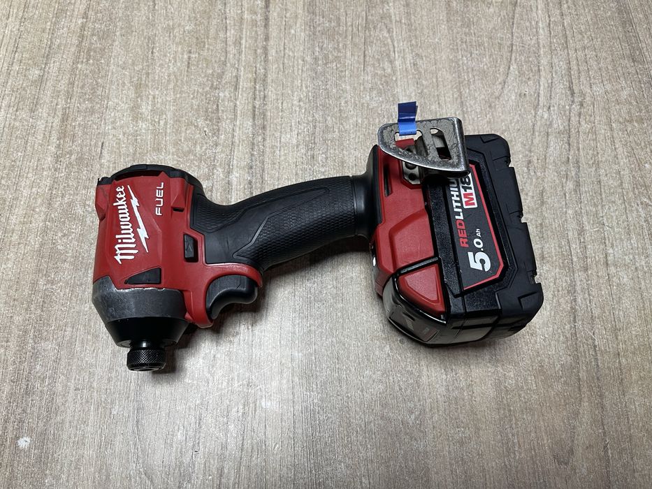 Milwaukee M18 FID2 / безщітковий імпакт Мілвокі