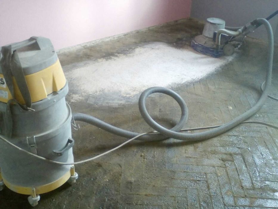 Usuwanie parkietu, subitu, lepiku, kleju