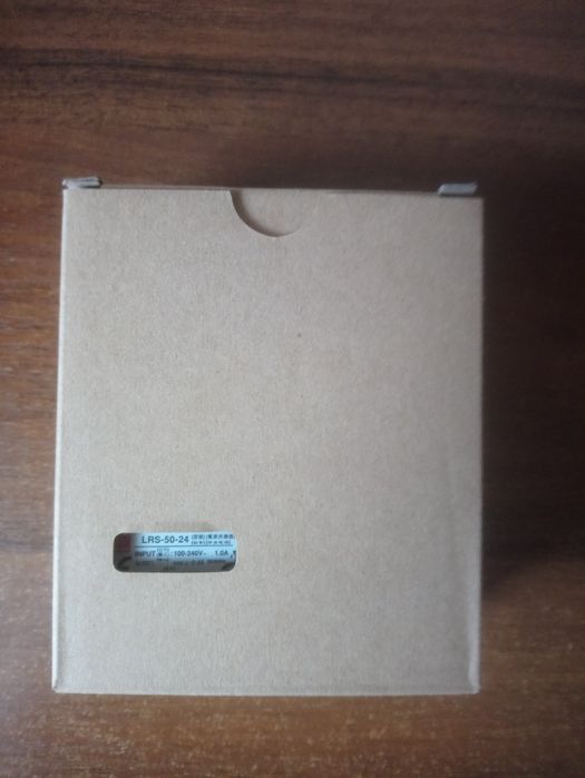 Блок питания Mean Well DC 24V 52,8W 2,2A IP20 (LRS-50-24)-в упаковке.