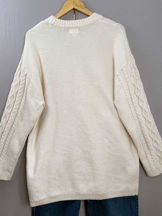 Sweter kremowy warkoczowy długi luźny oversize