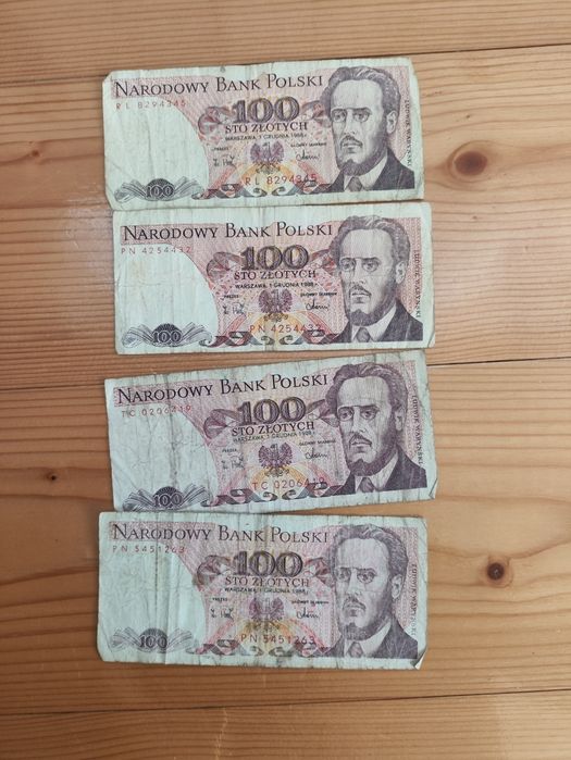 Продам 100 злотих,та рублі