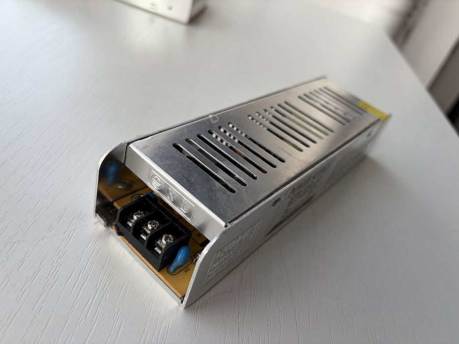 Блок питания 12V