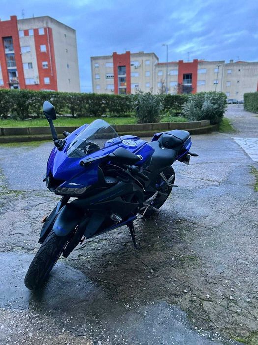 Yamaha YZF-R125 | Excelente estado geral | 21.276 km | Pronta a andar