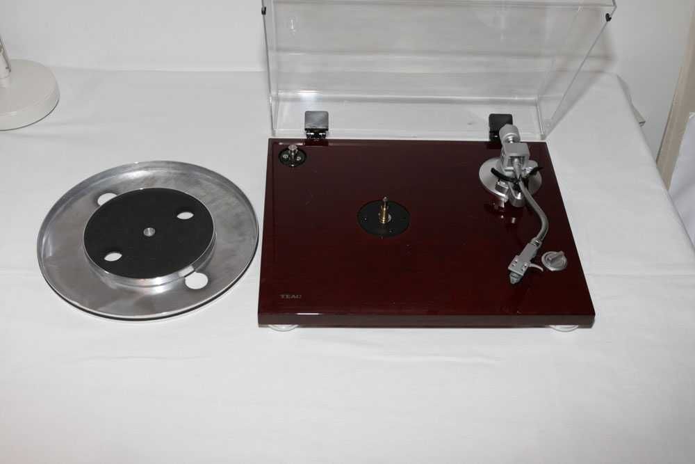 Płyta winylowa lepszy dźwięk z tłumikiem rezonansów talerza Teac TN