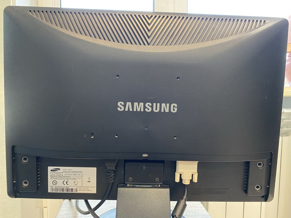 Продам монітор Samsung 226CW