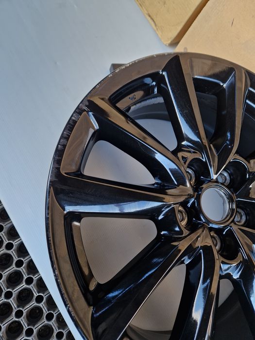 Alufelga Mazda 3/ 7,0 Jx18"/ ET 45/ 5x114,3 / BM