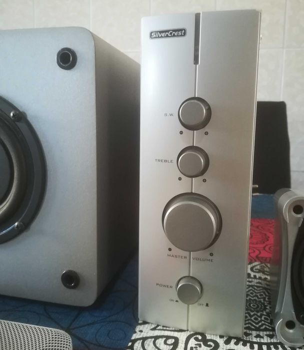 Computer, Television, Set-Top Box, CD/DVD Player, etc. Speaker Columns64354220841217123