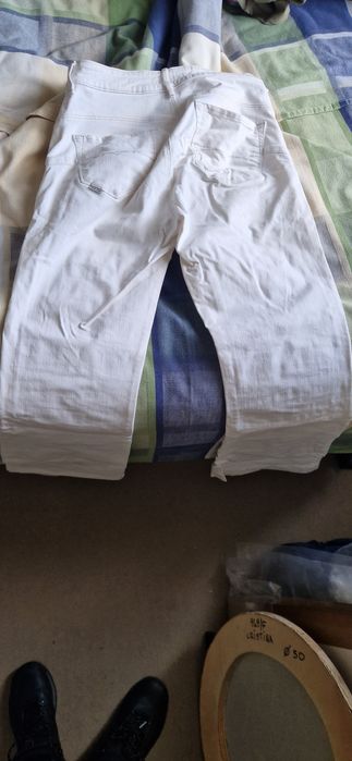 Calças Salsa Jeans brancas por passar a ferro