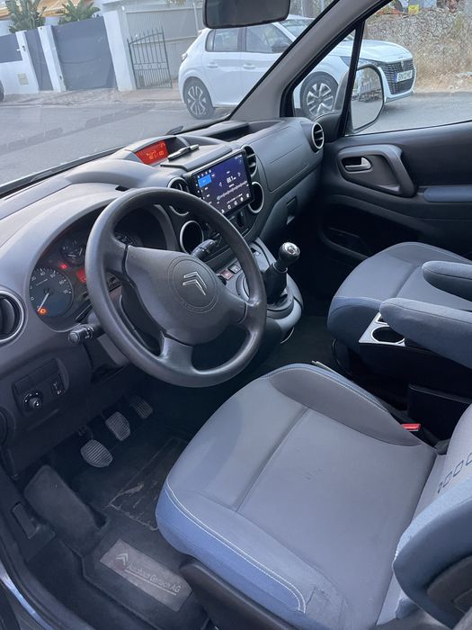 Citroen Berlingo 1.6 vti gasolina 5 lugares