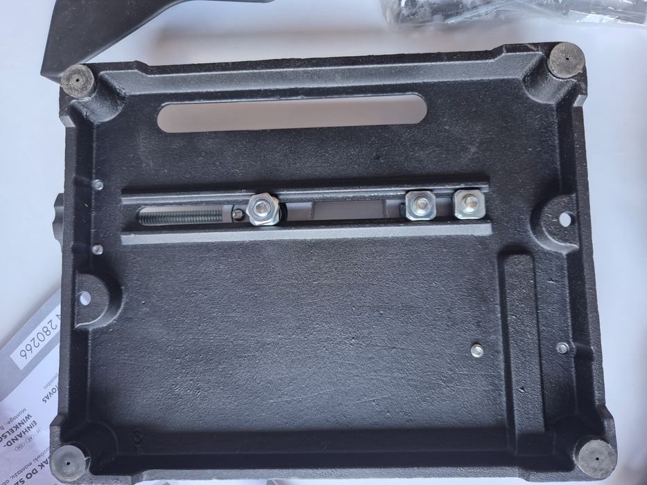 Stojak cięcie kątownikow narzędzie do szlifierki kątowej.