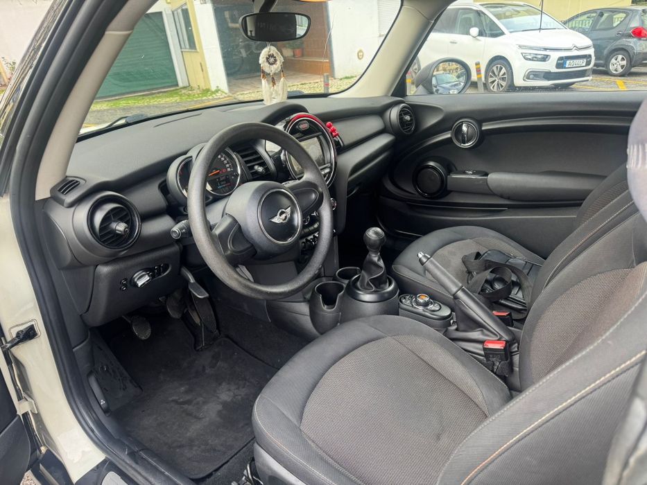 vendo ou troco Mini Cooper One D 2016 – Estado Excelente