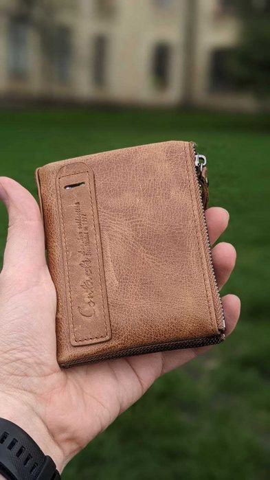 Небольшой кожаный кошелёк мужской, винтажный.