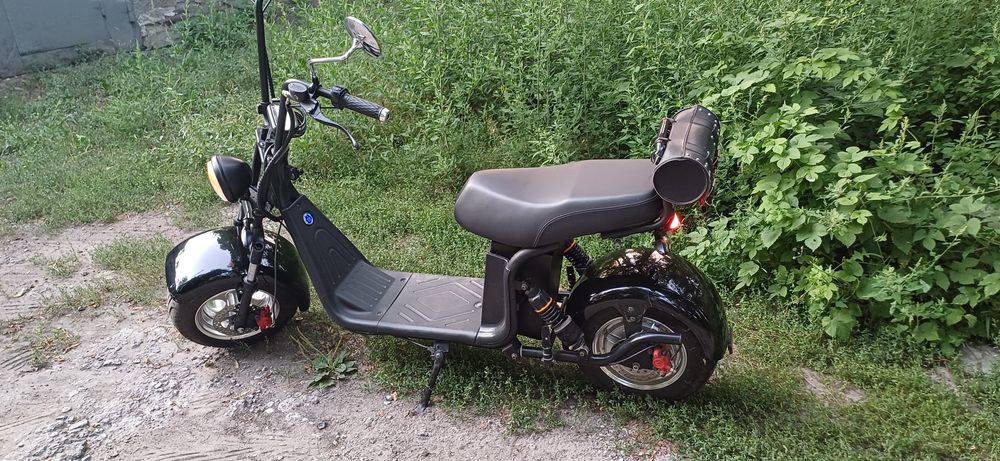 Єлектроскутер Maxxter Rock blak