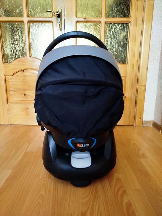 Продам дитяче автокрісло BeSafe