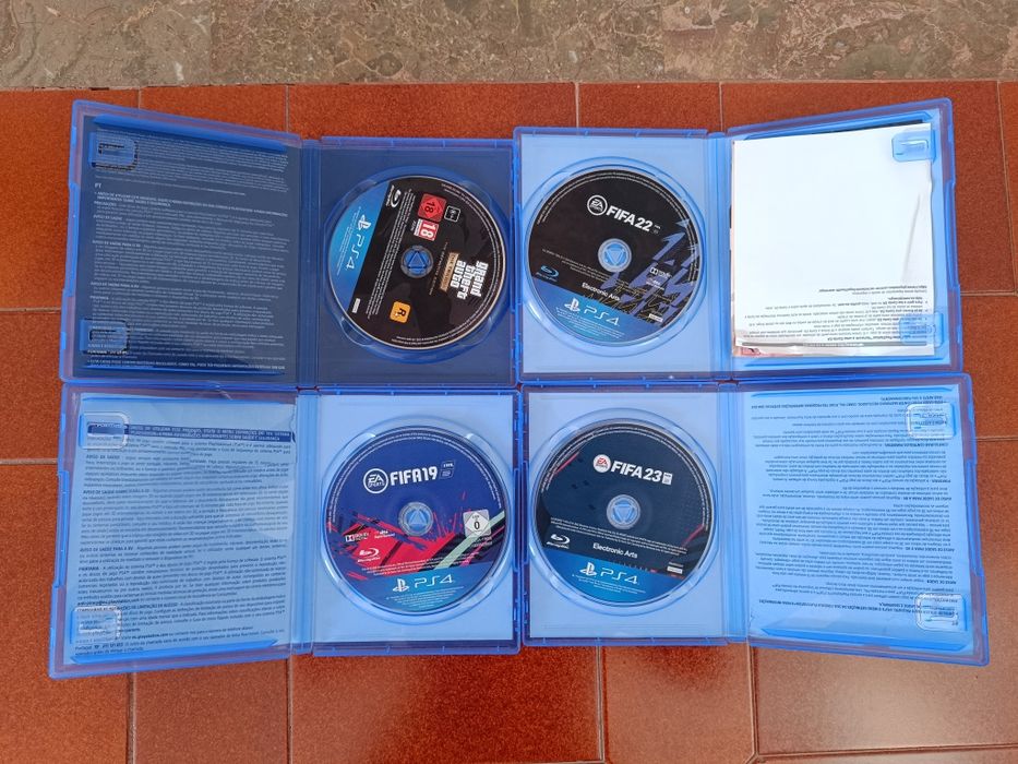 Playstation 4 Slim 500GB + Jogos