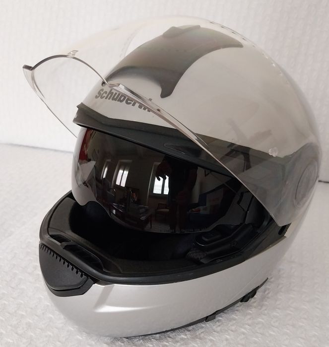 Capacete Schuberth C3 com intercomunicador integrado