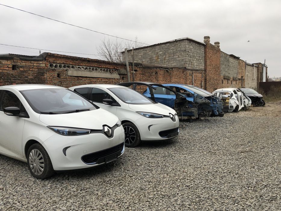 Розборка Renault Zoe запчастини розбірка Рено Зоя разборка шрот зое