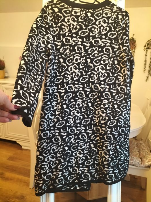 Witam długi firmy monson