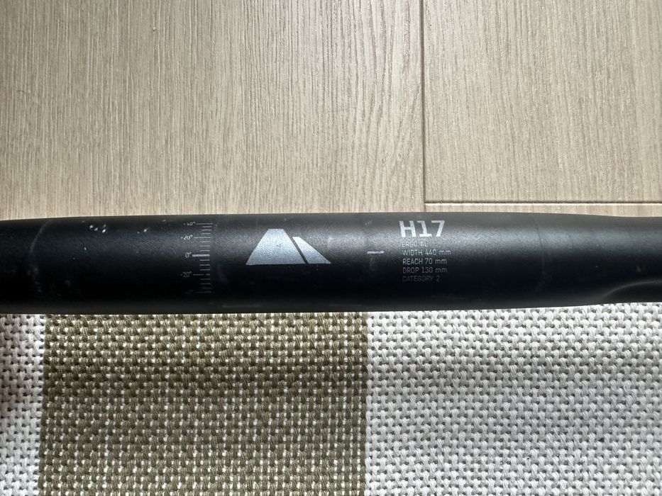 Kierownica Canyon H17 Ergo AL 44cm