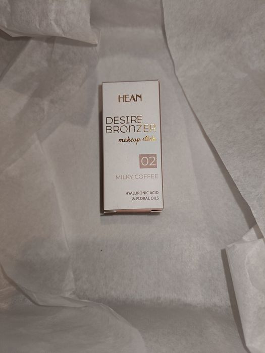 Hean Desire Bronzer bronzer do twarzy 02 milky coffee