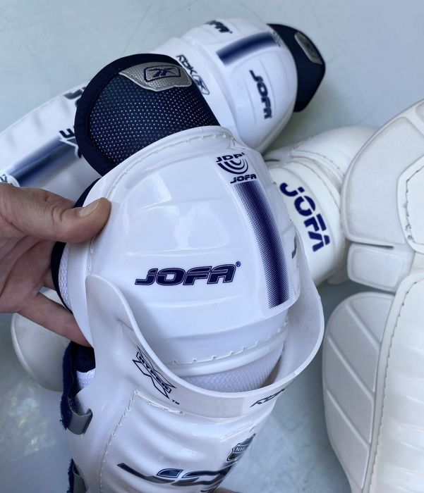 Хоккейные щитки jofa