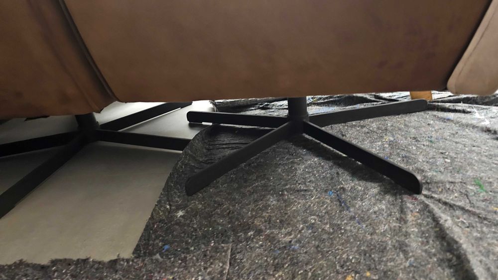 Fotel solidny, obrotowy