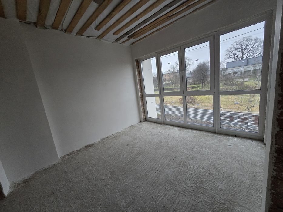 Продам котедж.100 м2.м. Коломия