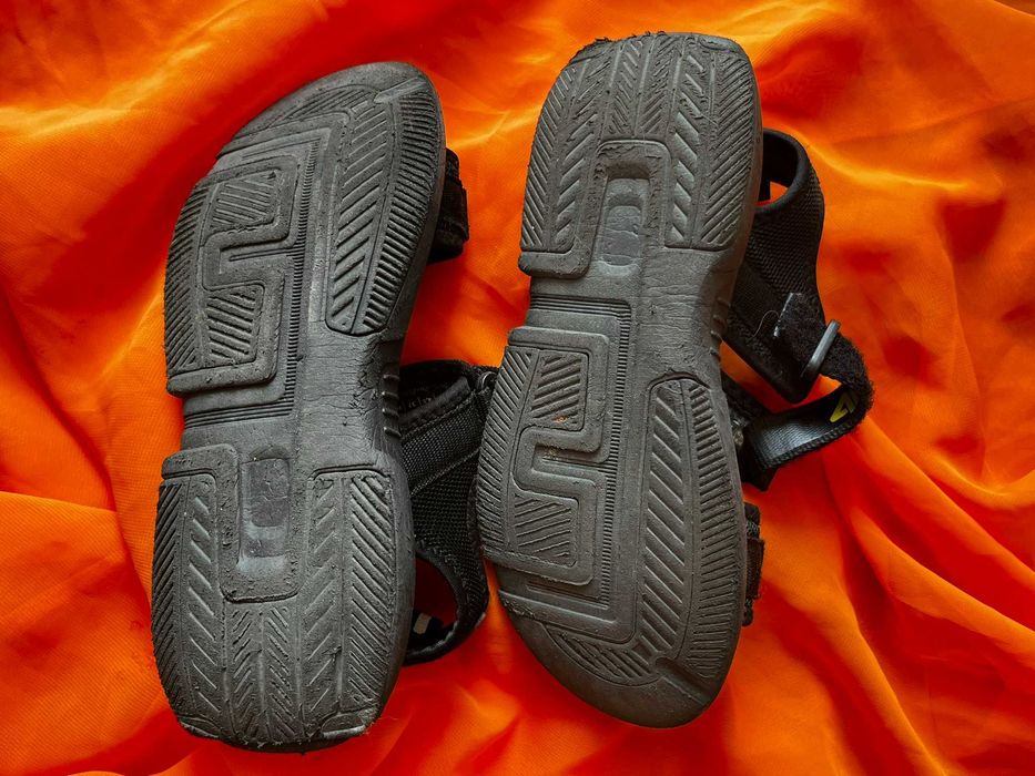 Sandały dziecięce 4F rozmiar 37