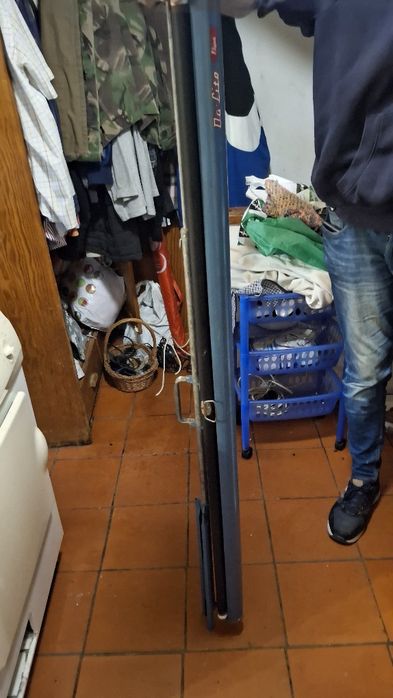 Tela de Pregetor com tripé.