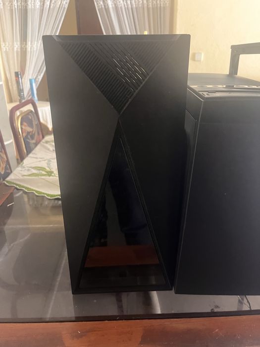 3 cases de computador