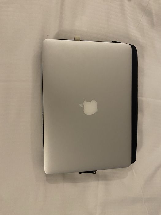 Macbook pro 13” Retina