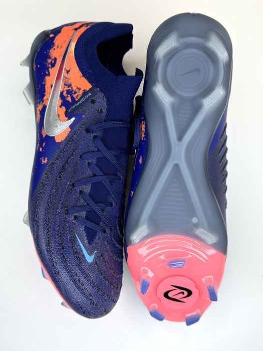 Бутсы Nike новые - 37; 38;39;40;41;43размер есть в наличии