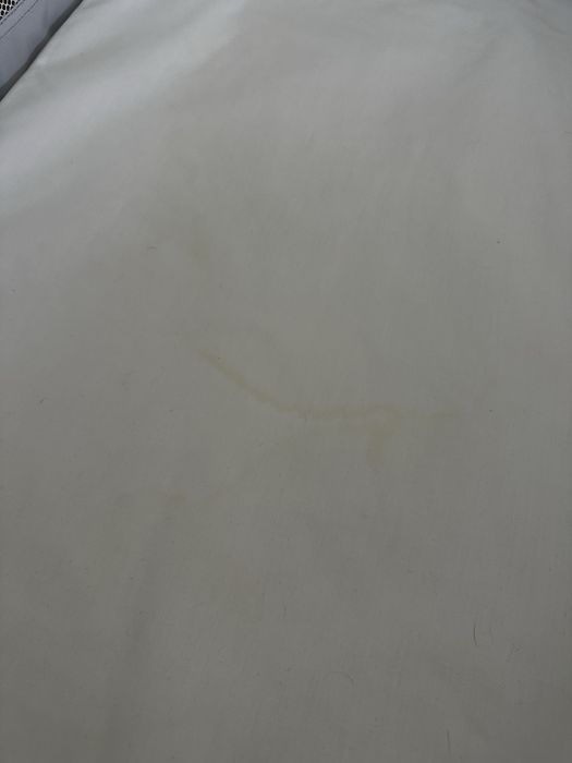 Next to me Essential