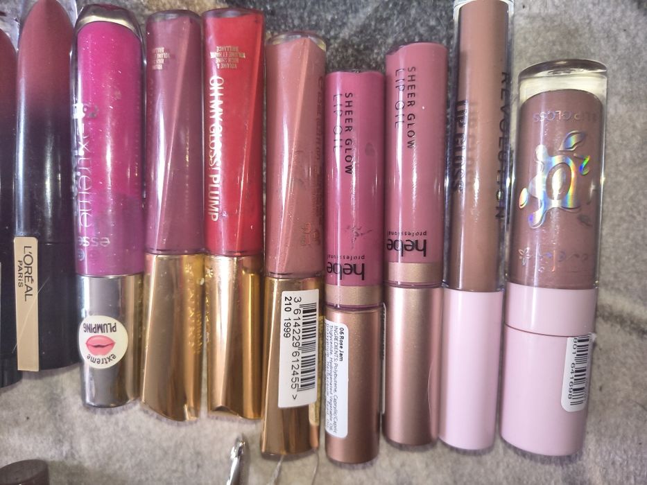 MEGA ZESTAW kosmetyków 52 szt NYX Maybelline L'Oreal Essence Bell Viki